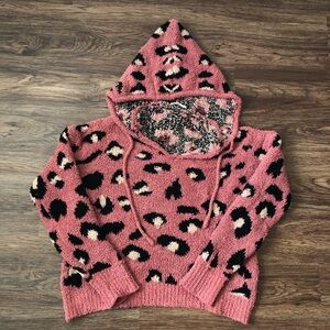 New In Leopard Hooded Sweater